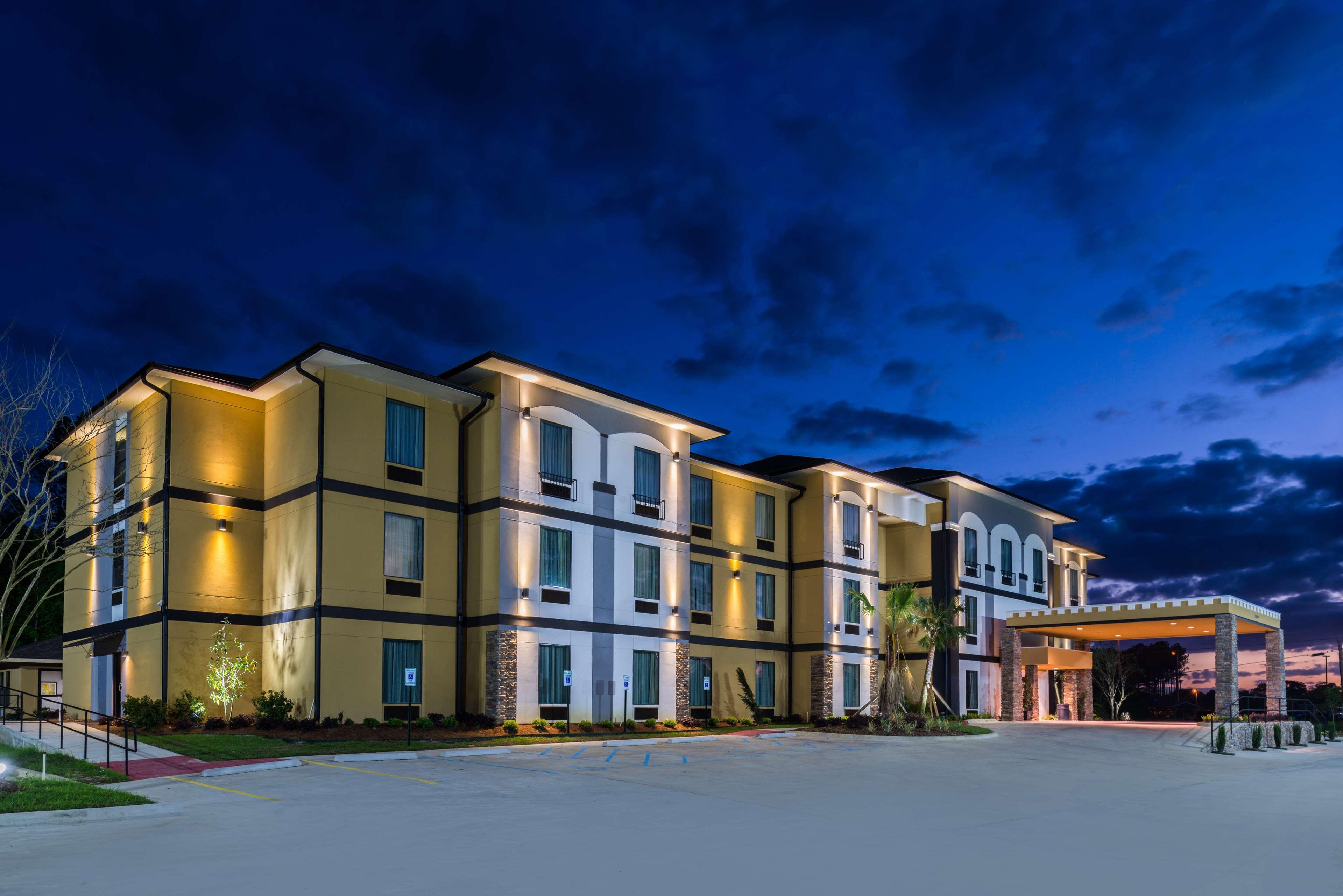 Best Western Plus Regency Park Hotel Walker Exterior photo